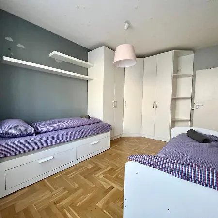 Flower House 6 * Sofia