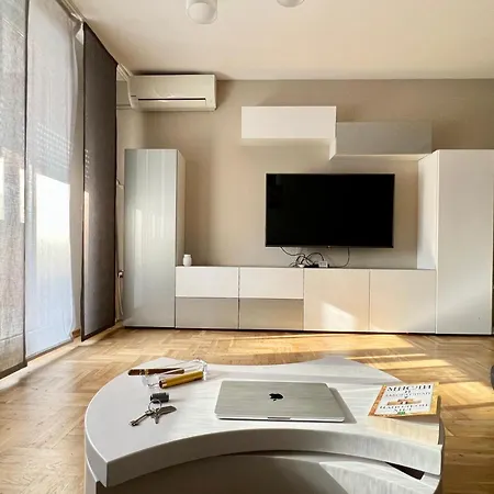 Flower House 6 Appartamento Sofia