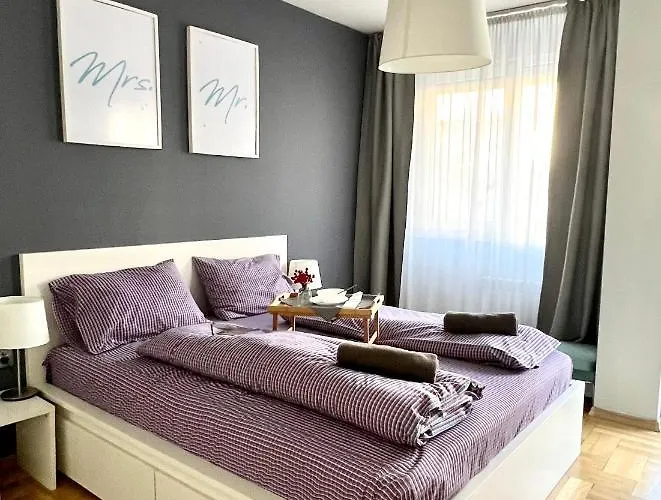 Flower House 6 * Sofia