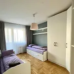 Flower House 6 * Sofia