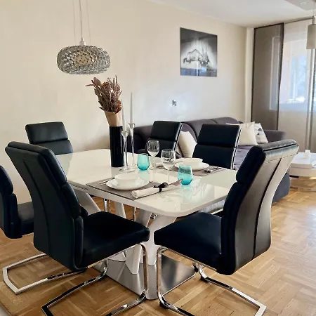 Flower House 6 * Sofia