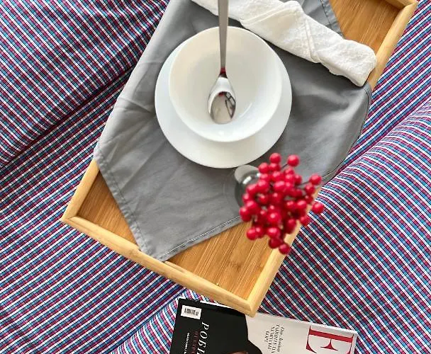 Flower House 6 アパート