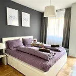 Flower House 6 * Sofya